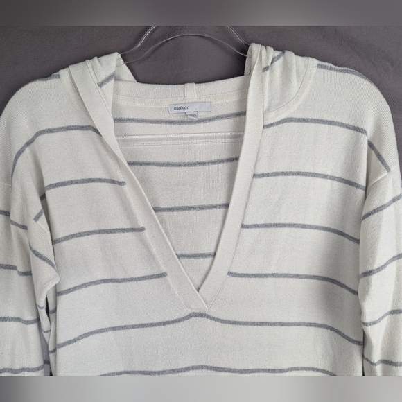 GAP Medium Striped Sweater Hoodie With Pockets Super Condition - Picture 4 of 13